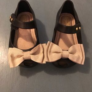 Mini Melissa bow shoes